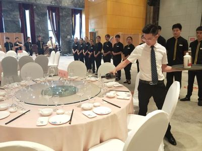 培訓(xùn)是為了更好地服務(wù)——新都大酒店6月份培訓(xùn)記錄